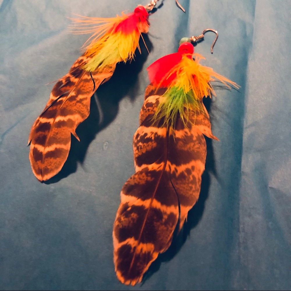 BIRD FEATHER Vintage Earrings!